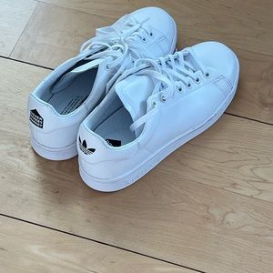 Dover Street Market x Adidas Stan Smiths